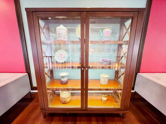Peranakan heritage art