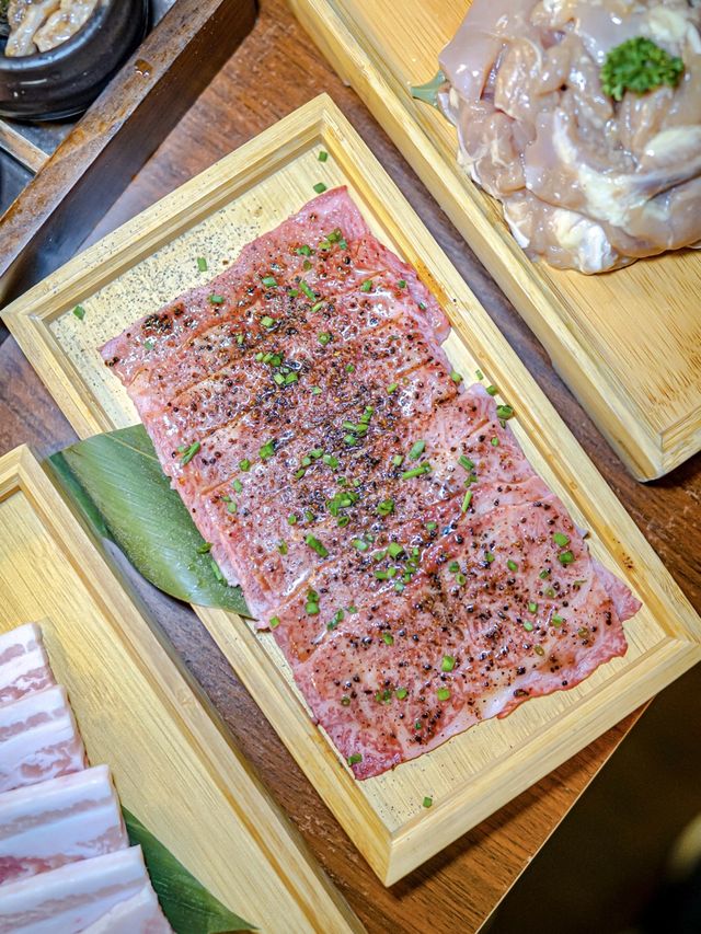 食燒肉開戰鬥格，必定要食九宮格