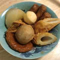 在地的台灣小吃-「大狗麵線」，位於公館捷運旁