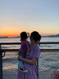 充滿活力的卑路乍灣海濱長廊