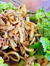 ร้านอาหาร  บ้านริมน้ำ  นครชุม