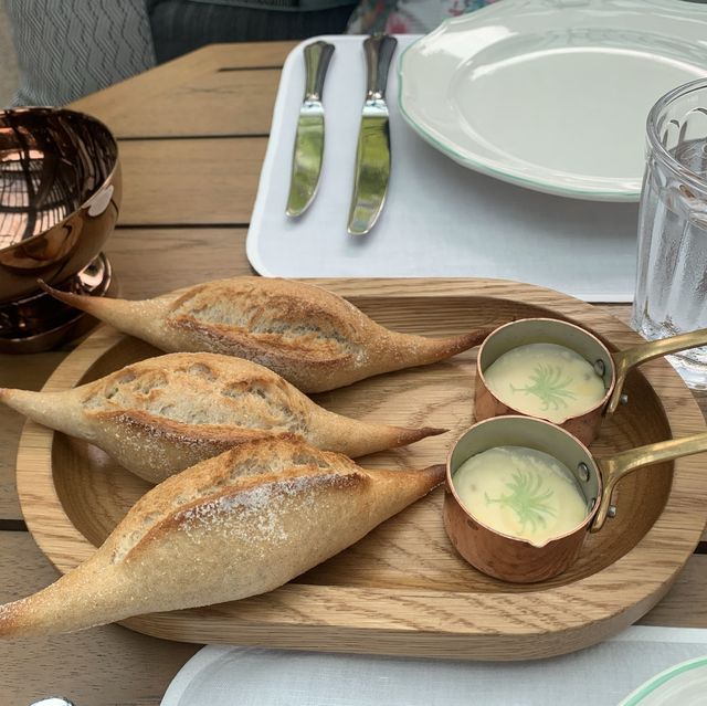 Brasserie Palmier อาหารฝรั่งเศส ริมน้ำเจ้าพระยา