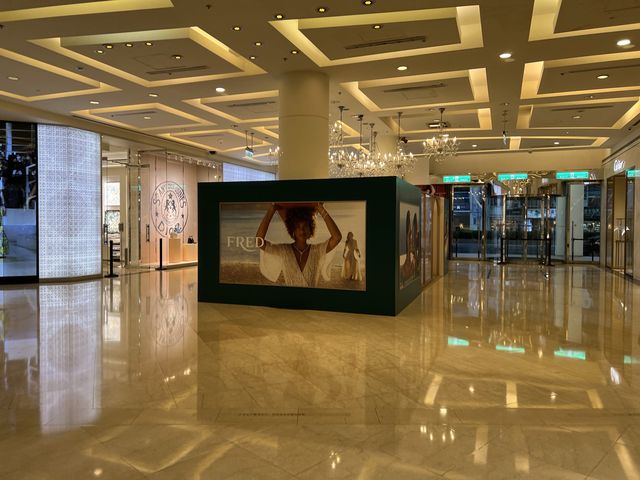 台北微風超市，好多異國料理及極品的食材都在這裡