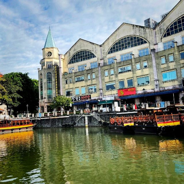 Historical River Cruise in Singapore Waterway
