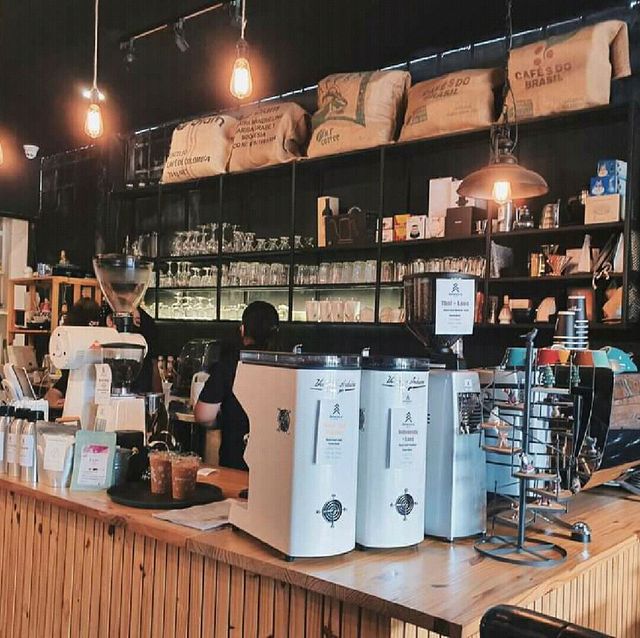 Sprucy Cafe & Bakery