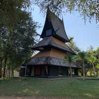 พิพิธภัณฑ์บ้านดำ เชียงราย