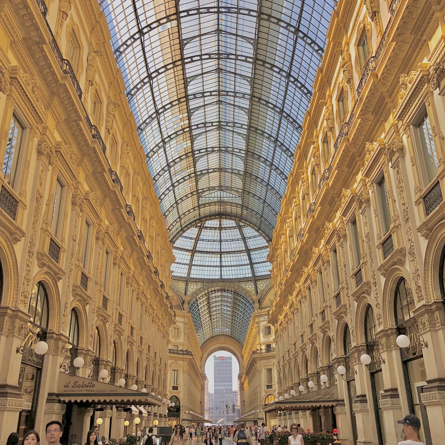 Vittorio Emanuele gallery - WanderInItaly