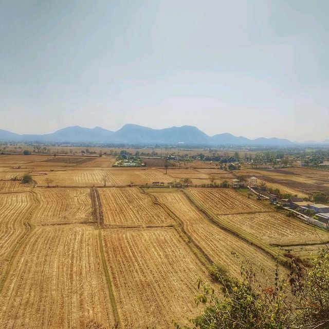 ตรุษจีน-ไหว้พระขอพร-วัดถ้ำเสือ-กาญจนบุรี