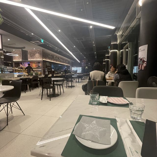 김포 마리나베이스타 맛집 “보타보타”