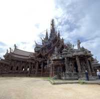 The Sanctuary of true, Pattaya