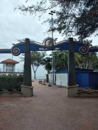 Pantai Teluk Kemang