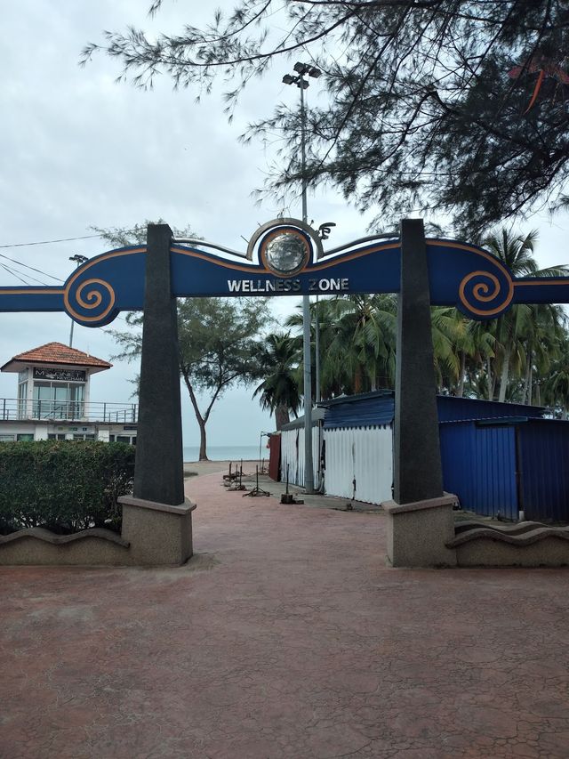 Pantai Teluk Kemang