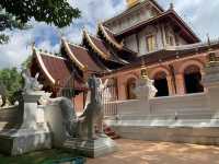 พระอารามหลวง "วัดป่าดาราภิรมย์"