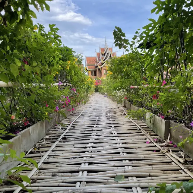 Chiang Mai Ancient City Sights 