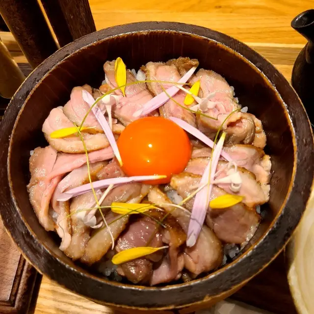 店名がこれ🦆🍚【Gion Duck Rice】⭐