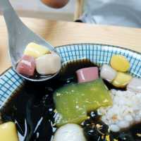 周六日限定貓山皇糯米糍