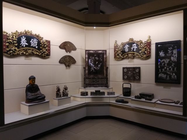 The National Museum of Vietnamese History