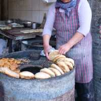 Trying Yangzhou's Famous Breakfast