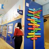 Seattle's Bellevue downtown has a children's playground called KidsQuest.