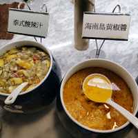一站式品嚐台式小食+刺身+雞煲+藥膳火煱，任飲任食挑戰大胃王😂