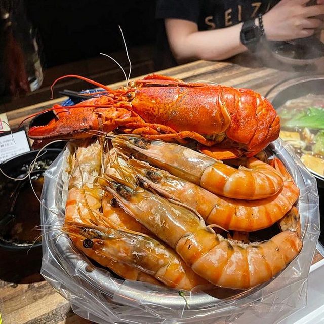 ✤♡ 足料又滋味的海鮮桶 • 澳洲和牛鍋亦不錯 ♡✤