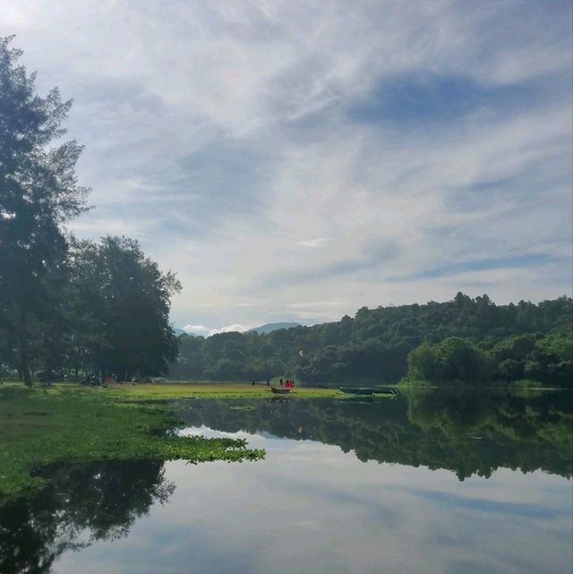 Lake Mapanuepe 