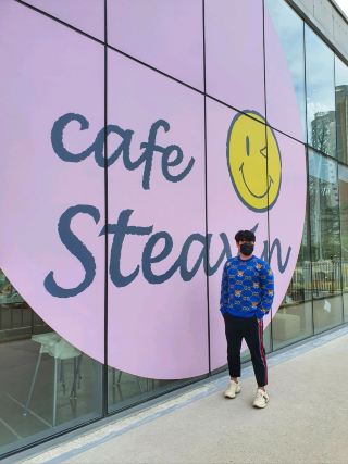 Stevin, a cool and spacious Osan cafe with a panoramic view😀