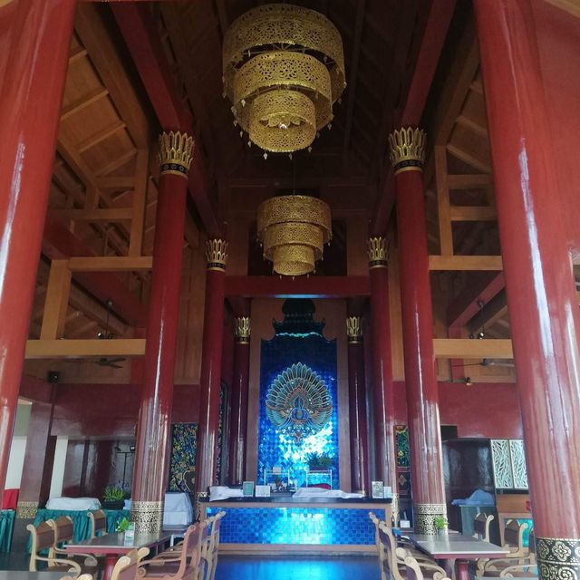 Mai Khao Palm Beach Resort 