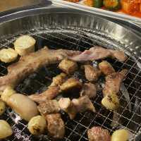 【名古屋】ドラム缶で焼くカルメギ🇰🇷を堪能