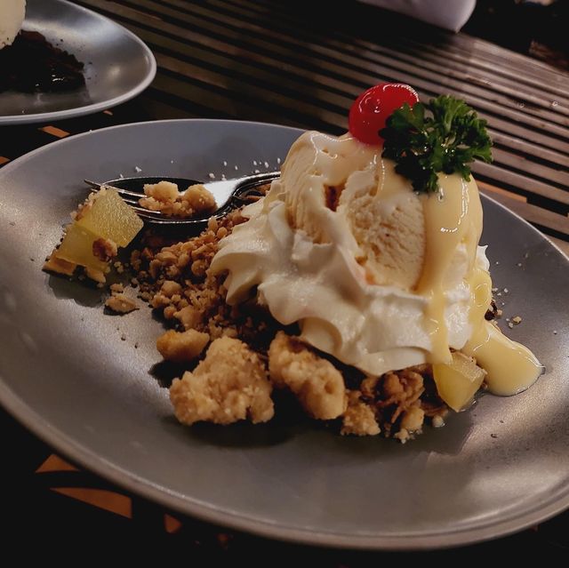 ดินเนอร์ กะ เขา เราฟินสุดๆ ⛰😊⛰