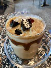 BOYY & SON CAFÉ