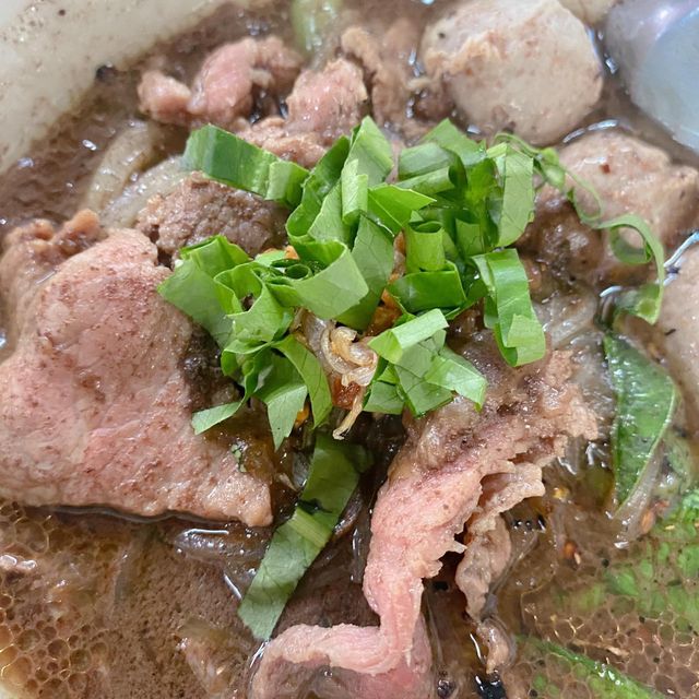 ไกรทอง ก๋วยเตี๋ยวเรือ 🚤💦