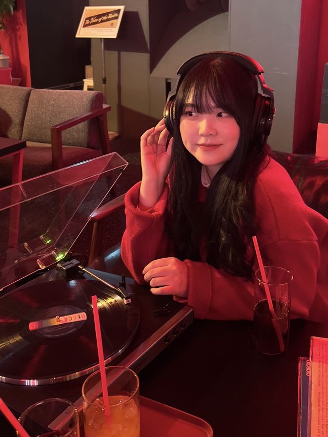 💿직접 LP판을 골라 들을 수 있는 LP카페🎧