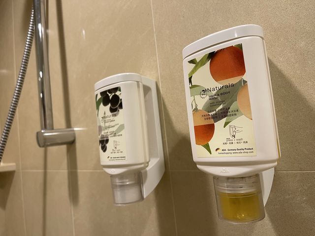中港碼頭樓上的酒店☝🏻