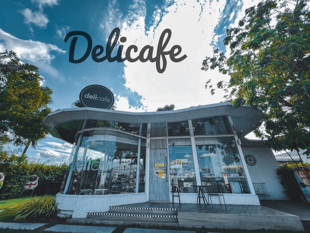 Deli Cafe’ ปั๊ม Shell บ่อวิน