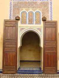富摩洛哥色彩砌磚門廊皇宮