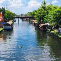 Khwan Riam Floating Market
