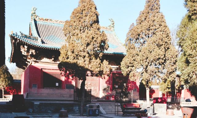 Shanxi not only has Fenjiu and mature vinegar, but also Fenyang Haotian Jade Emperor Tai Fu Temple.