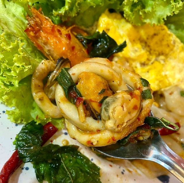 ร้านกะเพราบ้านนอก @ระยอง