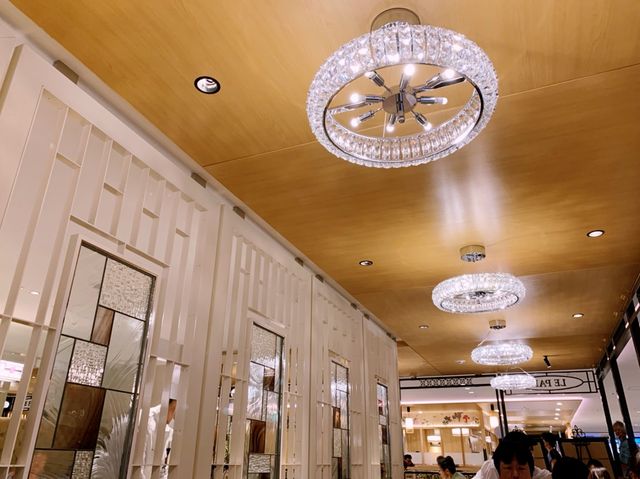 大阪　ル・パン神戸北野　伊丹空港店　至高のビーフシチュー❗️