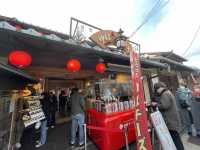 京都　嵐山で1番人気で1番並んでるゆばチーズ屋さん🐷