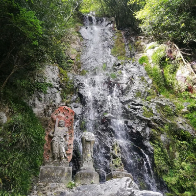佐賀 ショートtrip マイナスイオンに癒される場所 清水の滝 Trip Com 小城の旅のブログ