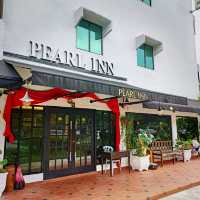 the nearest hotel to taiping lake garden! 