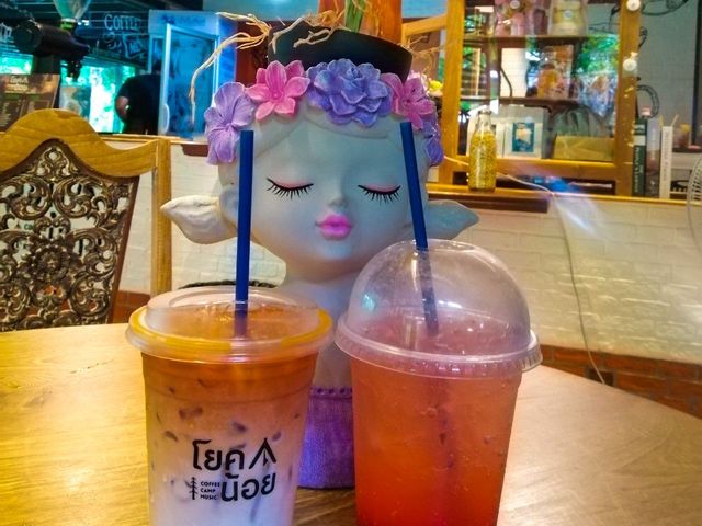 คาเฟ่ลับที่น้ำตกไทรโยคน้อย