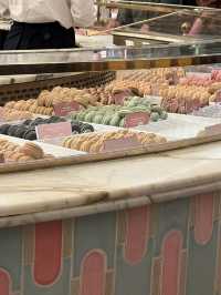 Hunt for best Macarons in Paris