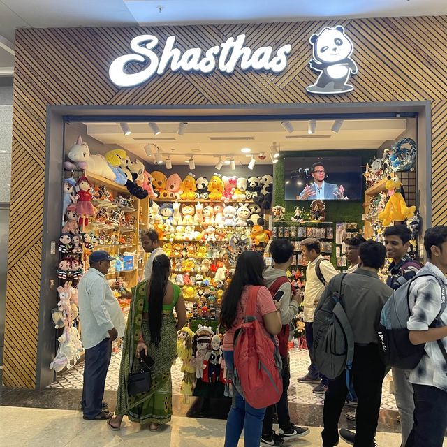 인도에서 처음 만난 굿즈샵 “Shasthas”