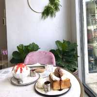 Yoohoo Cafe and Dessert in KB