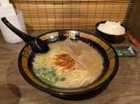福岡空港。保安検査場内にあるラーメン『一蘭』