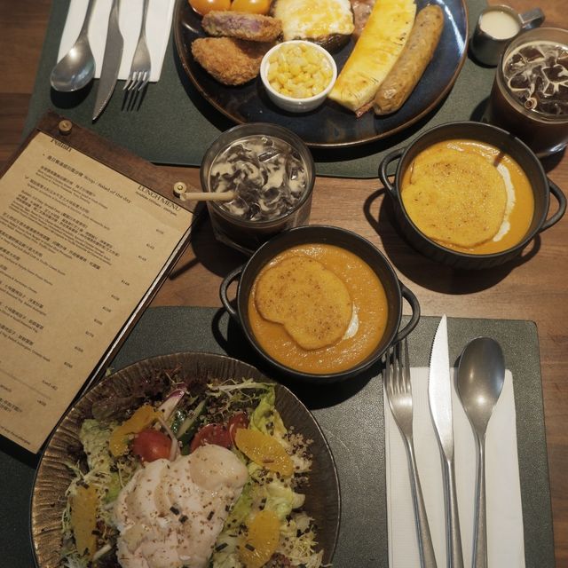 日式洋食樓上café，享受田園健康餐 