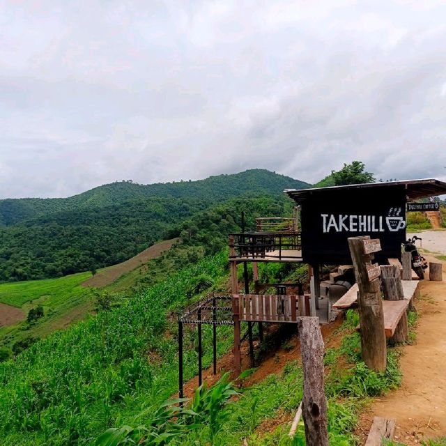 TAKE HILL COFFEE คาเฟ่บนถนนลอยฟ้าภูหลวง